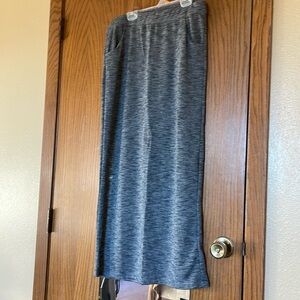 Knit maxi skirt with pockets, Heather Gray, Size small